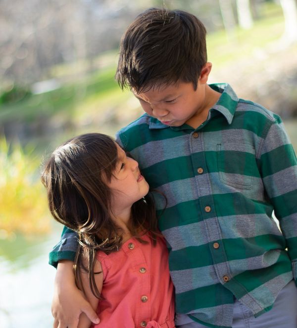 Elegant maternity portrait outdoors