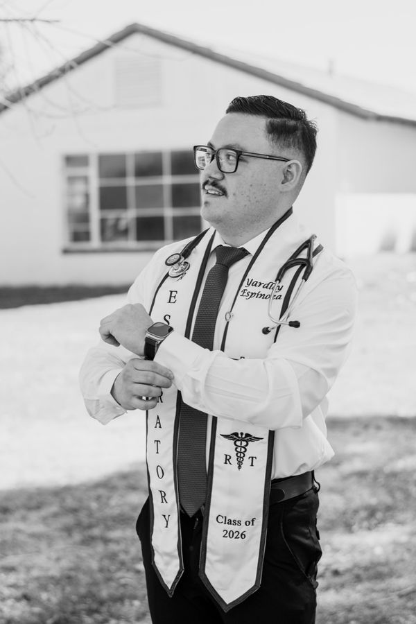 Graduation portrait session with confetti